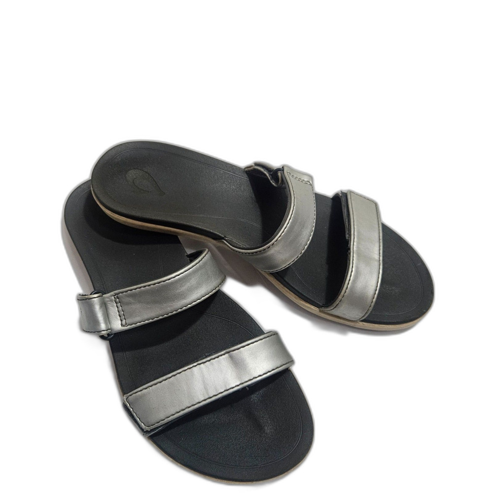 OluKai Kipuka Sandals US W 8 Silver Strappy Comfort Kicks Beach Boardwalk Surf